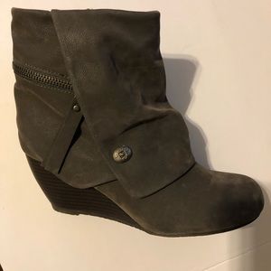 Women’s Blowfish gray boots